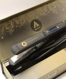 ALIZA - TITANIUM PROFESSIONAL STRAIGHTENER